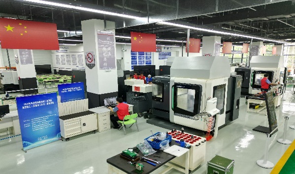 学院承办河南省国防科技工业系统数控铣(五轴加工方向)职工技能竞赛 学院承办河南省国防科技工业系统数控铣(五轴加工方向)职工技能竞赛